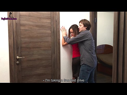 ❤️ Seksi agent za nekretnine senzualno trza svoju macu i jebe dok prodaje svoj stan - Krempai ❌ Ruski porno u pornografiji bs.pornburst.ru ❌️