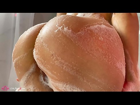 ❤️ Brineta masturbira macu vibratorom do intenzivnog orgazma pod tušem ❌ Ruski porno u pornografiji bs.pornburst.ru ❌️